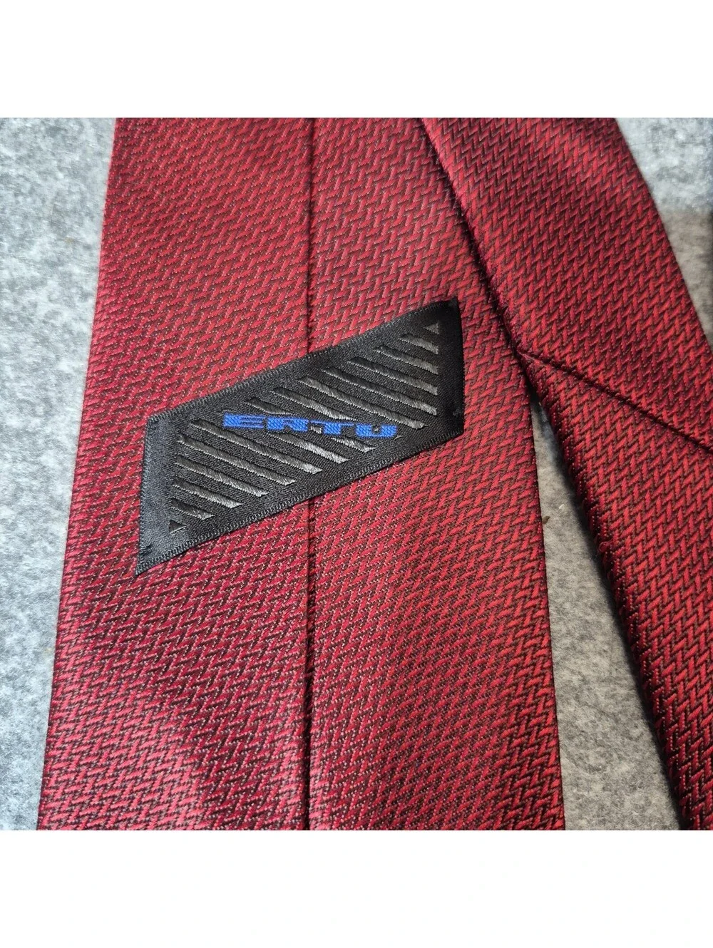 ERTU Luxury Silk Necktie made in Japan Red